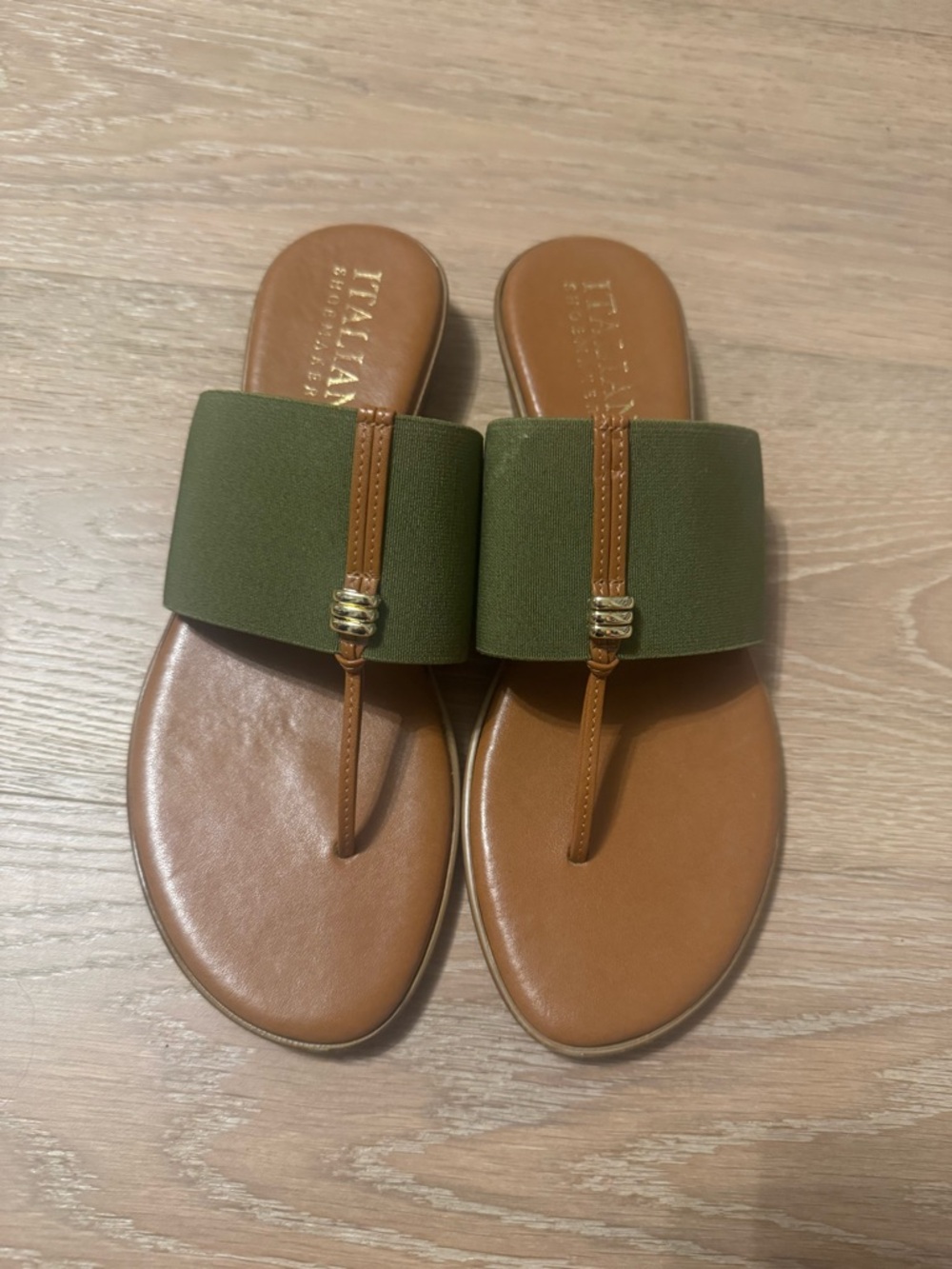 Italian Shoemakers Olive Green and Tan Leather Sandals 9.5